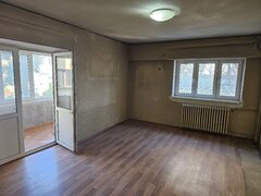 Piata 1 Mai -Kiseleff - Mihalache - 1/4 - decomandat, balcon mare, 199000 €